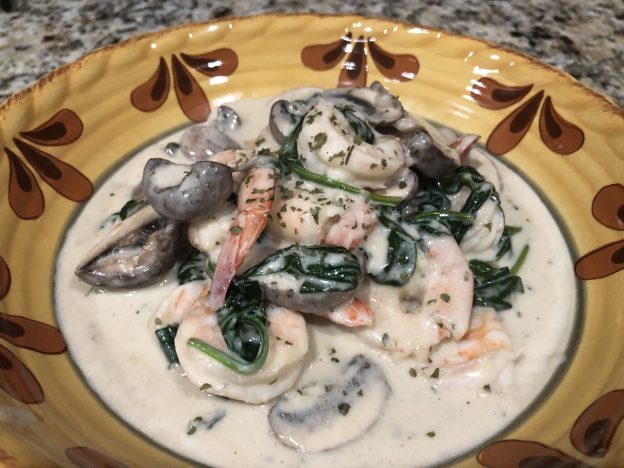 Creamy Shrimp with Mushrooms and Spinach - Center for Weight Loss